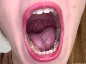 Mouth fetish - delia