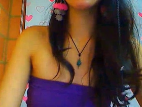 Teen latina cameltoe on webcam