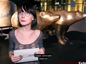 Deutsche studentin abschleppen bei erocom date in berlin �ffentliches casting