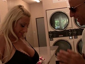 Blonde milf picked up from laundry makes porn movie