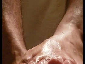 Toes n soles lotion tease